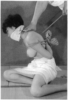 100−2a れん別03 愛川悦子