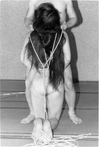 190-12a ローズ秋山 ?1 001d