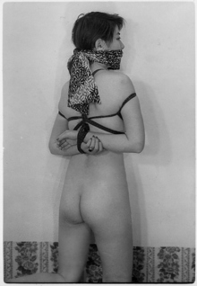 SY41絹川文代ハダカ縛り人形?