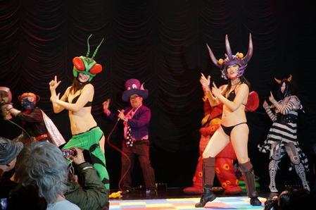 2401266_1897664316_136large