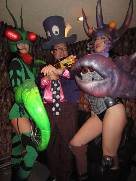 16833_1899377092_226large